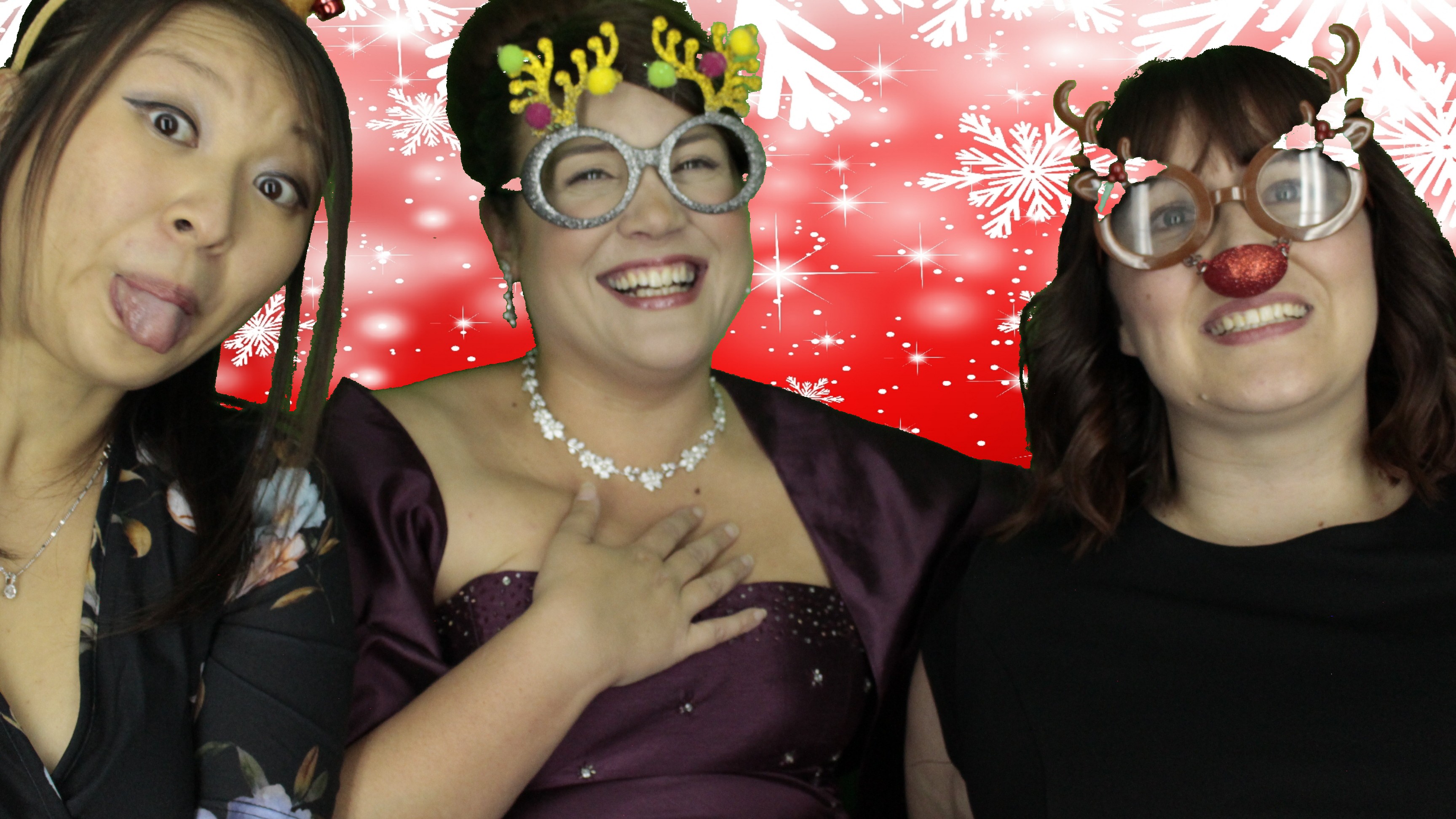 Portsmouth Water Christmas Party | View more photos from the event at gallery.myphotoboothexperience.co.uk/u/MyPhotoBoothExperienceLtd/Portsmouth-Water-Christmas-Party